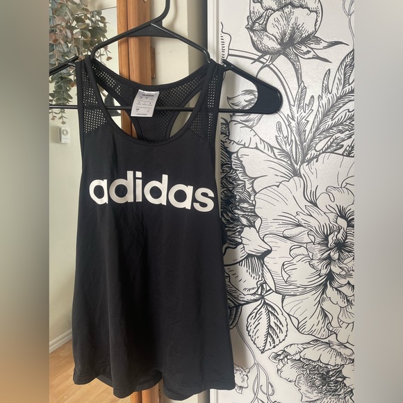 Adidas workout tank, good condition - Picture 1 of 5